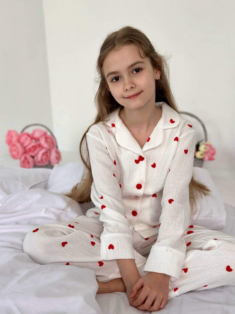 Matching Mommy & Me Pajamas – White with Red Hearts