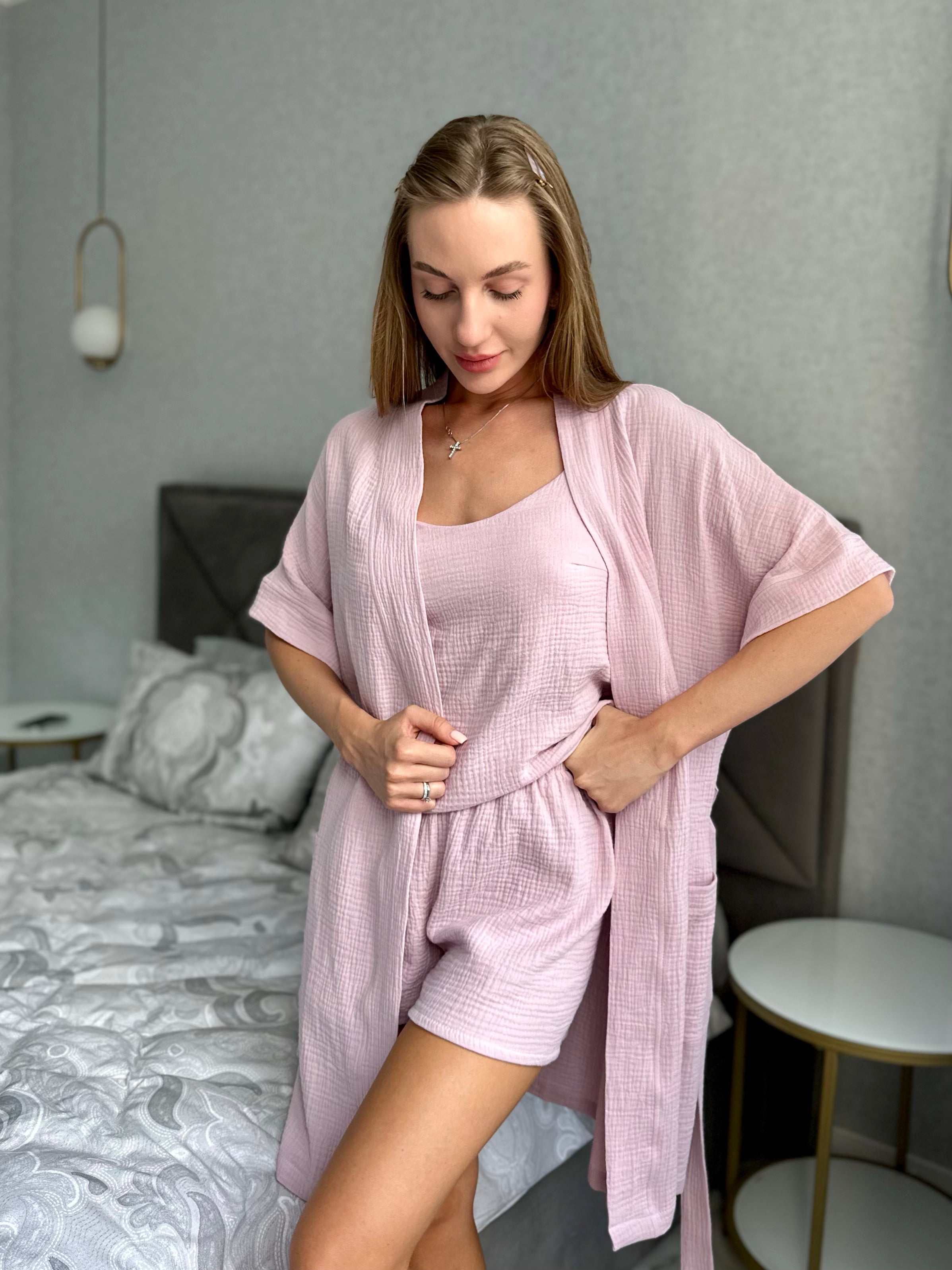 Hawaii Powder Muslin Pajama and Robe Set