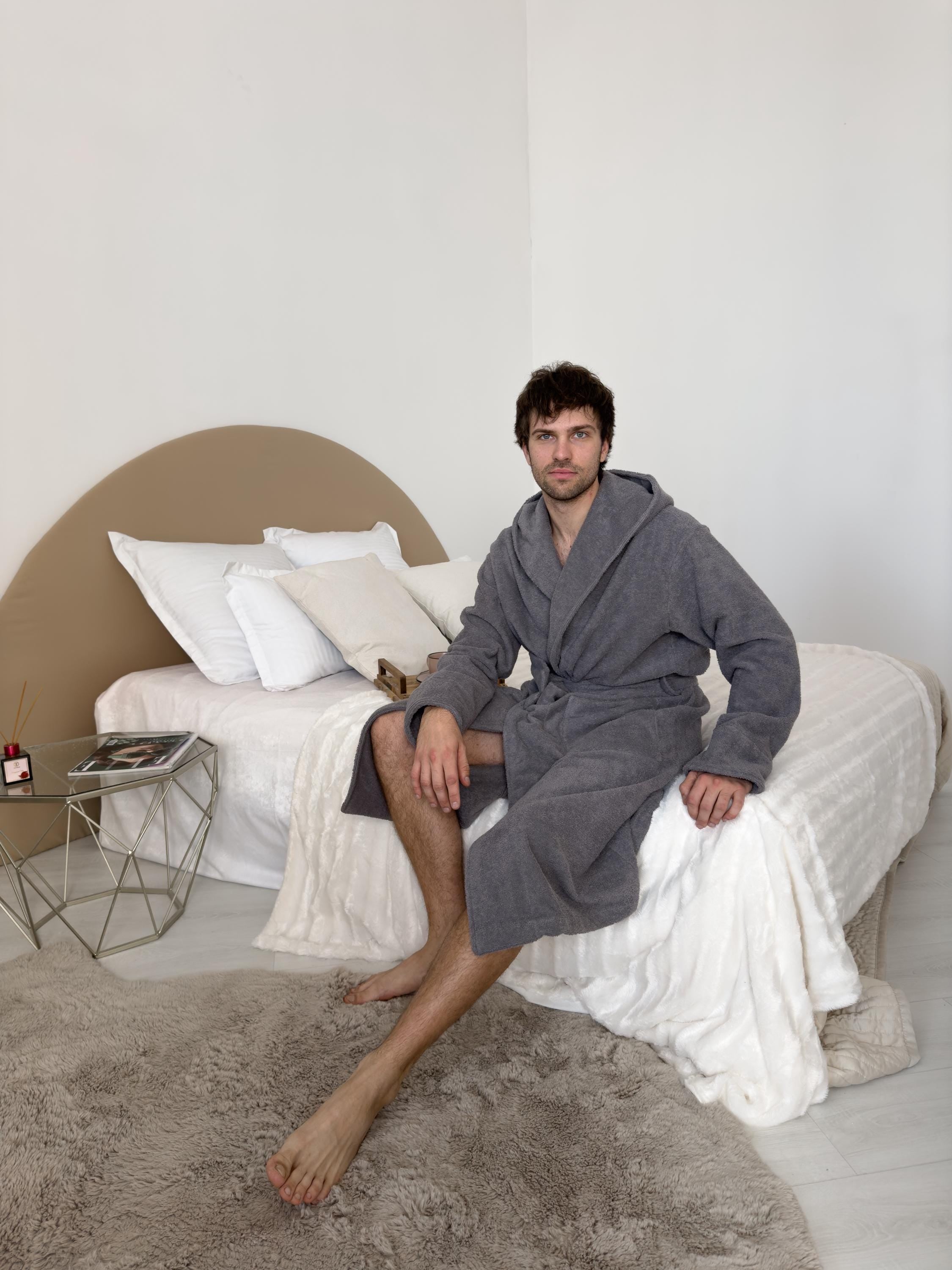 Men’s Hooded Cotton Bathrobe